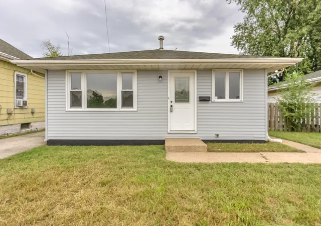 Photo 1 of Single family home for sale at 1139 Logan St, Hammond, IN 46320 | MLS# 845700 | Listing updated on 2026-09-21