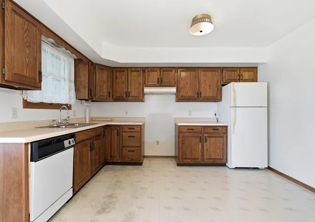 Photo 2 of Multi family home for sale at 819 N Wiggs St, Griffith, IN 46319 | MLS# 845918 | Listing updated on 2026-10-05