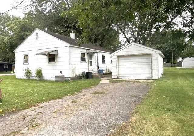 Photo 4 of Sale Pending at 730 E Leopold Dr, Rensselaer, IN 47978 | MLS# 845787 | Listing updated on 2026-10-04