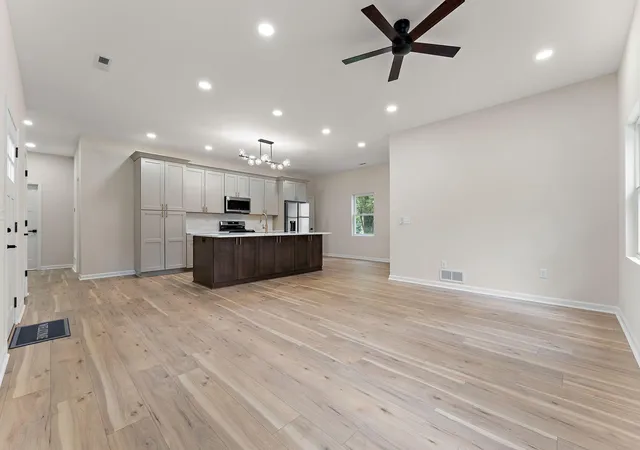 Photo 3 of Single family home for sale at 305 N Illinois St, Wanatah, IN 46390 | MLS# 845734 | Listing updated on 2026-09-22
