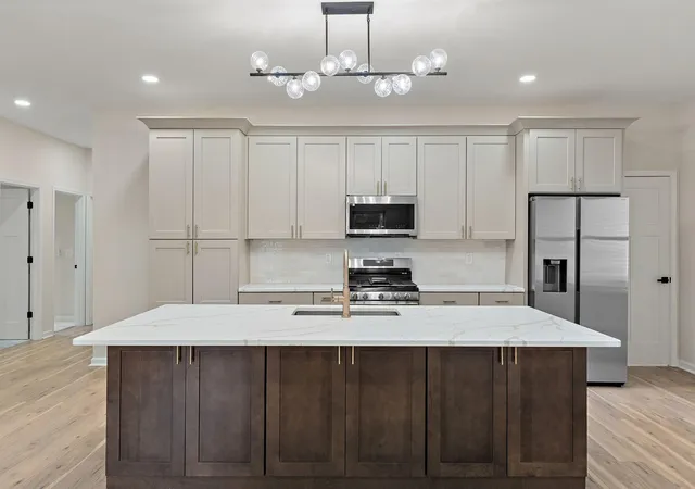 Photo 4 of Single family home for sale at 305 N Illinois St, Wanatah, IN 46390 | MLS# 845734 | Listing updated on 2026-09-22