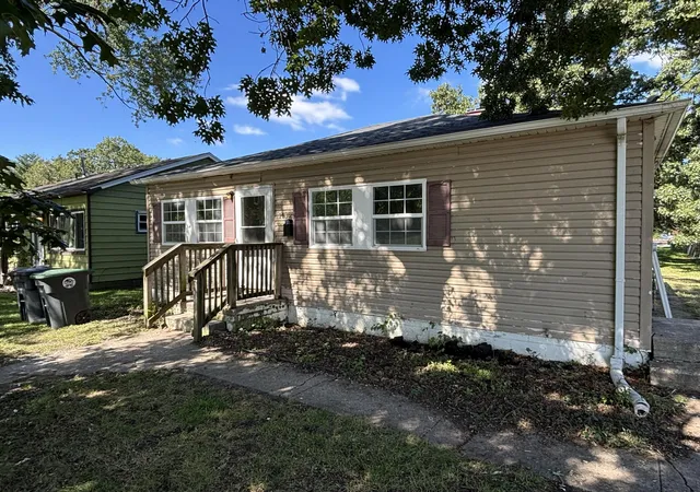 Photo 1 of Single family home for sale at 1432 E 6th Street, Hobart, IN 46342 | MLS# 845884 | Listing updated on 2026-09-25