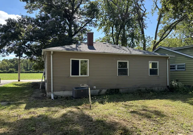 Photo 2 of Single family home for sale at 1432 E 6th Street, Hobart, IN 46342 | MLS# 845884 | Listing updated on 2026-09-25