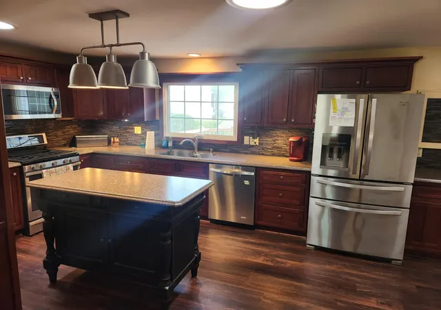 Photo 3 of Single family home for sale at 726 E Thompson St, Rensselaer, IN 47978 | MLS# 845740 | Listing updated on 2026-09-28