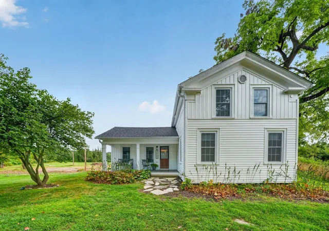 Photo 2 of Single family home for sale at 2622 E 850 North, La Porte, IN 46350 | MLS# 845733 | Listing updated on 2026-09-22