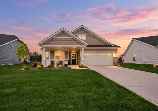 Single family home for sale at 3207 Hilltop Rd, Valparaiso, IN 46385 | MLS# 845746