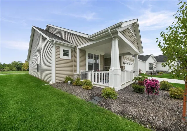 Photo 1 of Single family home for sale at 3207 Hilltop Rd, Valparaiso, IN 46385 | MLS# 845746 | Listing updated on 2026-09-22