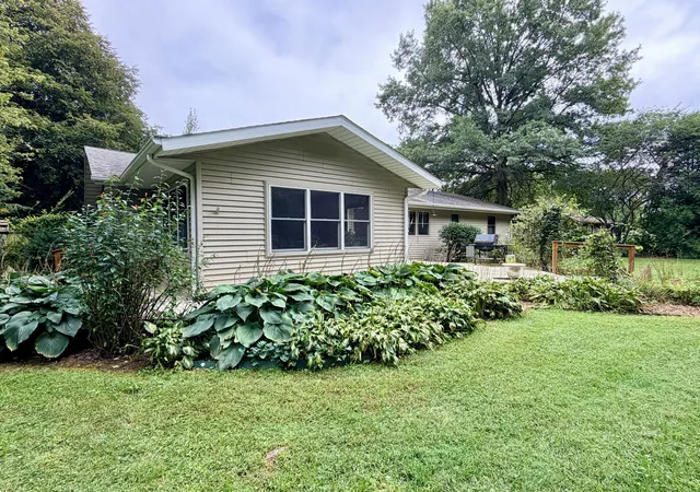 Photo 3 of Single family home for sale at 3668 S Wayne Dr, La Porte, IN 46350 | MLS# 845749 | Listing updated on 2026-09-22