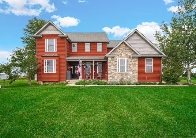 Photo 3 of Single family home for sale at 749 S 450 East, Kouts, IN 46347 | MLS# 845799 | Listing updated on 2026-09-24