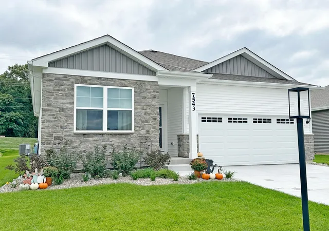 Single family home for sale at 7543 E 116th Place, Crown Point, IN 46307 | MLS# 845788