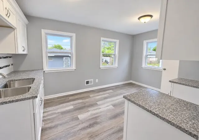 Photo 4 of Single family home for sale at 629 Hamlin St, Gary, IN 46406 | MLS# 845761 | Listing updated on 2026-09-23