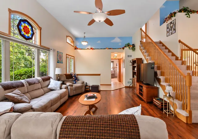Photo 4 of Townhouse for sale at 9983 Gettler St, Dyer, IN 46311 | MLS# 845805 | Listing updated on 2026-09-24