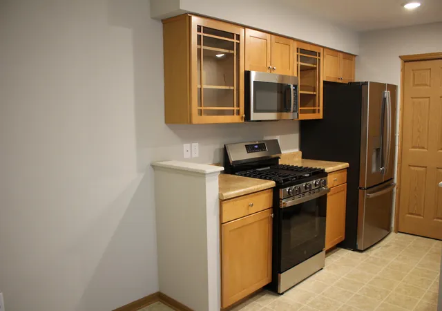 Photo 4 of Condo for sale at 1985 West 75th #27, Merrillville, IN 46410 | MLS# 845804 | Listing updated on 2026-10-03