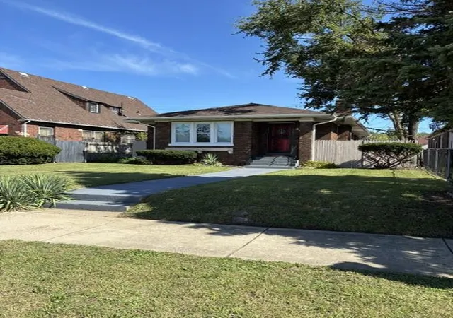 Photo 2 of Single family home for sale at 407 Mckinley St, Gary, IN 46404 | MLS# 846008 | Listing updated on 2026-09-28