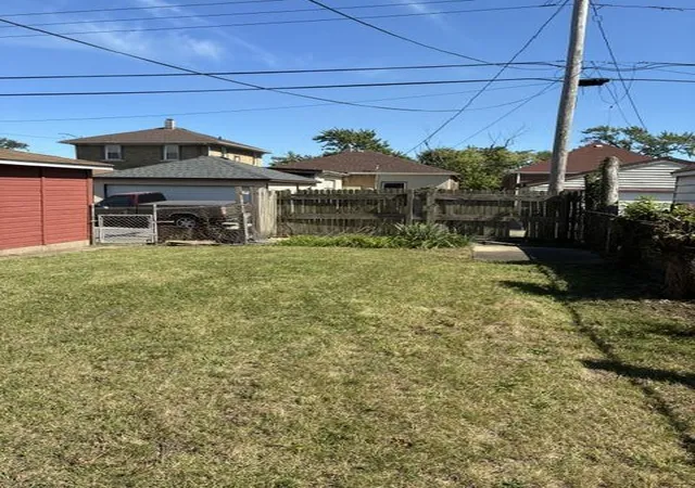 Photo 3 of Single family home for sale at 407 Mckinley St, Gary, IN 46404 | MLS# 846008 | Listing updated on 2026-09-28