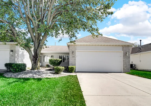 Multi family home for sale at 280 S Heather Ln, Crown Point, IN 46307 | MLS# 846116