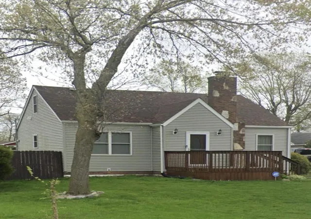 Photo 1 of Sale Pending at 3 Deerpath Rd, Merrillville, IN 46410 | MLS# 845811 | Listing updated on 2026-09-24