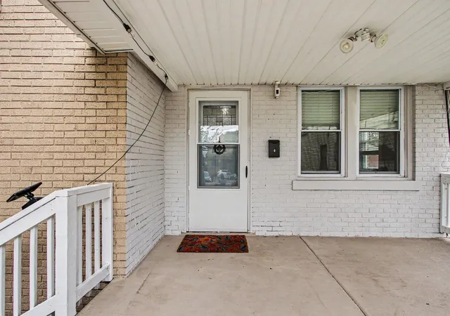 Photo 3 of Single family home for sale at 3730 Hemlock St, East Chicago, IN 46312 | MLS# 846321 | Listing updated on 2026-10-04