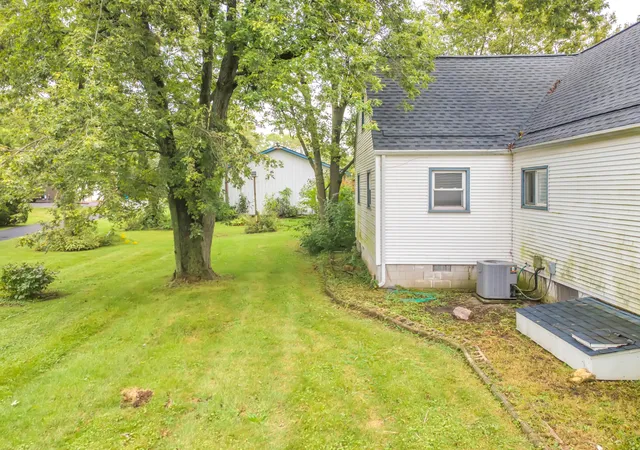 Photo 3 of Sale Pending at 14115 Wicker Ave, Cedar Lake, IN 46303 | MLS# 845812 | Listing updated on 2026-10-02