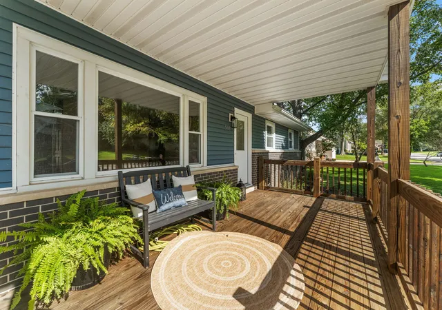 Photo 3 of Single family home for sale at 509 Gatewood Dr, Lowell, IN 46356 | MLS# 845820 | Listing updated on 2026-10-02