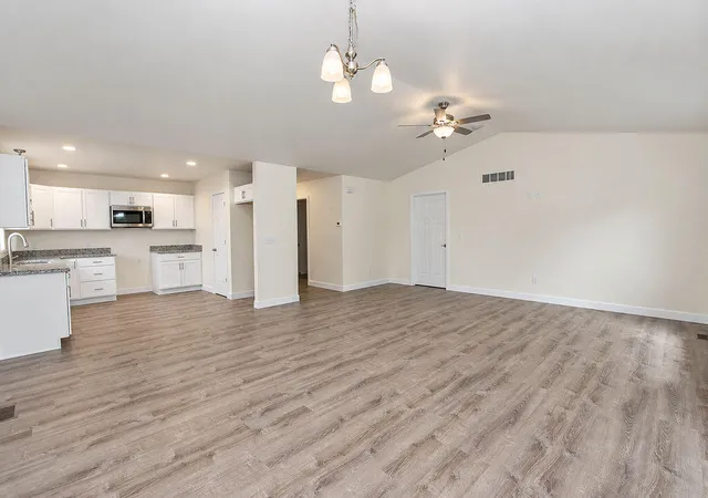 Photo 3 of Condo for sale at 74 Prince William Ct, La Porte, IN 46350 | MLS# 845866 | Listing updated on 2026-09-24