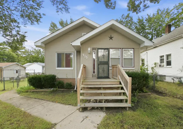 Single family home for sale at 715 Fairfield Ave, Michigan City, IN 46360 | MLS# 845835