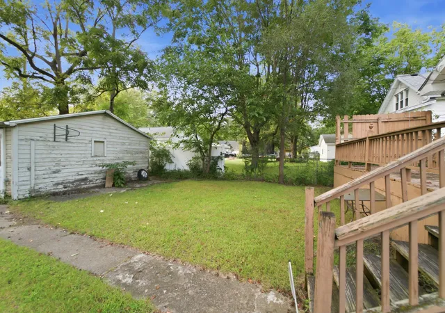 Photo 1 of Single family home for sale at 715 Fairfield Ave, Michigan City, IN 46360 | MLS# 845835 | Listing updated on 2026-09-24