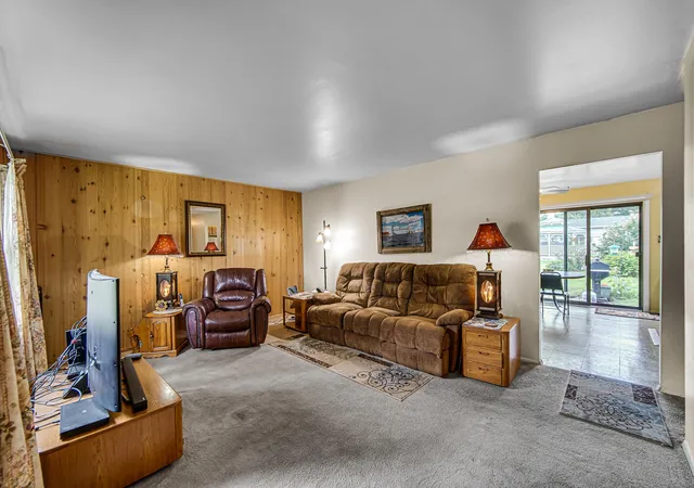 Photo 2 of Single family home for sale at 632 Old Frg Rd, Valparaiso, IN 46385 | MLS# 845862 | Listing updated on 2026-09-24