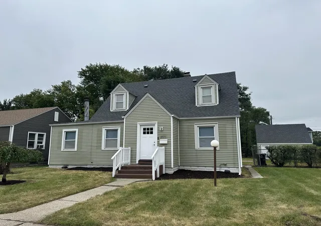 Photo 1 of Single family home for sale at 200 Porter St, Gary, IN 46406 | MLS# 845864 | Listing updated on 2026-09-26