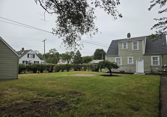 Photo 2 of Single family home for sale at 200 Porter St, Gary, IN 46406 | MLS# 845864 | Listing updated on 2026-09-26