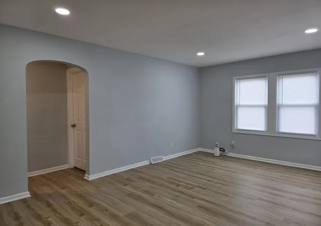 Photo 3 of Single family home for sale at 200 Porter St, Gary, IN 46406 | MLS# 845864 | Listing updated on 2026-09-26