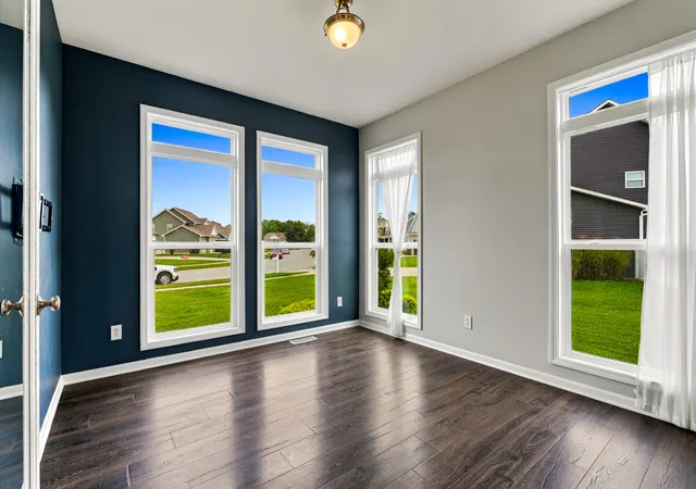 Photo 3 of Single family home for sale at 1985 Tawny St, Hobart, IN 46342 | MLS# 845965 | Listing updated on 2026-10-06
