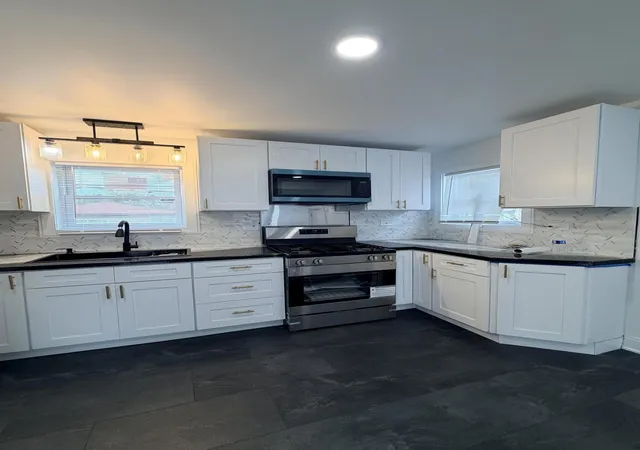 Photo 2 of Single family home for sale at 1100 W 19th Avenue, Gary, IN 46407 | MLS# 845871 | Listing updated on 2026-09-28