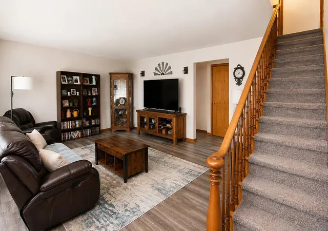 Photo 3 of Single family home for sale at 1103 Ohio St, La Porte, IN 46350 | MLS# 845900 | Listing updated on 2026-09-30