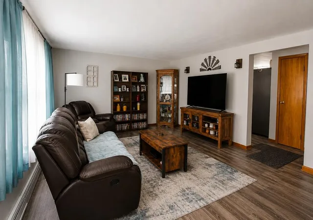 Photo 3 of Single family home for sale at 1103 Ohio St, La Porte, IN 46350 | MLS# 845900 | Listing updated on 2026-09-30