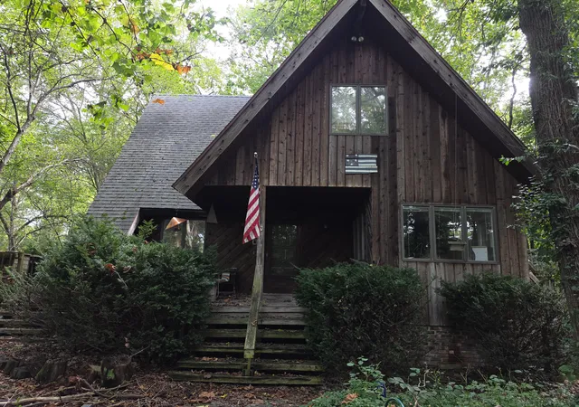 Photo 1 of Single family home for sale at 6908 W 300 North, La Porte, IN 46350 | MLS# 845882 | Listing updated on 2026-09-28