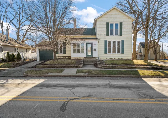 Single family home for sale at 557 W Chicago St, Valparaiso, IN 46385 | MLS# 845883