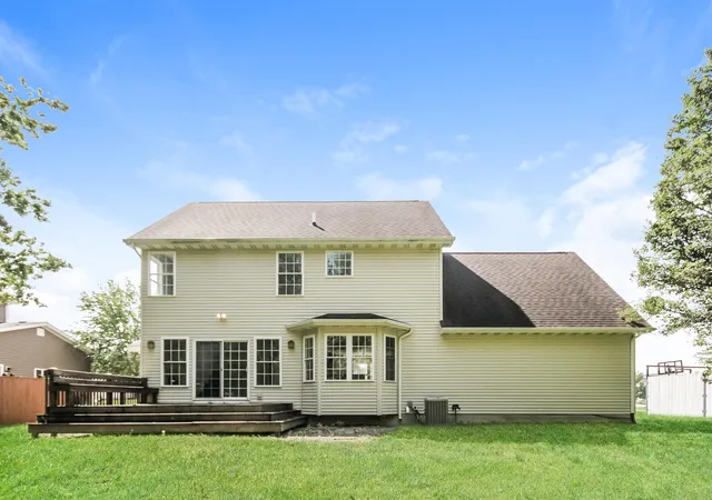 Photo 4 of Single family home for sale at 1310 Dune Meadows Dr, Chesterton, IN 46304 | MLS# 845908 | Listing updated on 2026-09-25