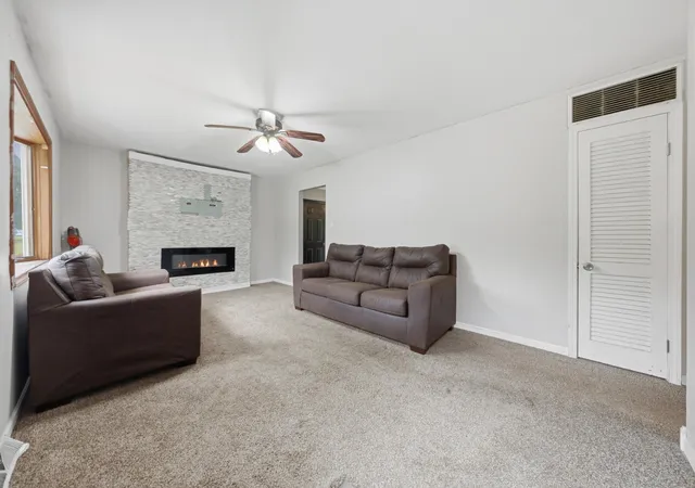 Photo 3 of Sale Pending at 3408 W 123rd Place, Crown Point, IN 46307 | MLS# 846010 | Listing updated on 2026-10-06