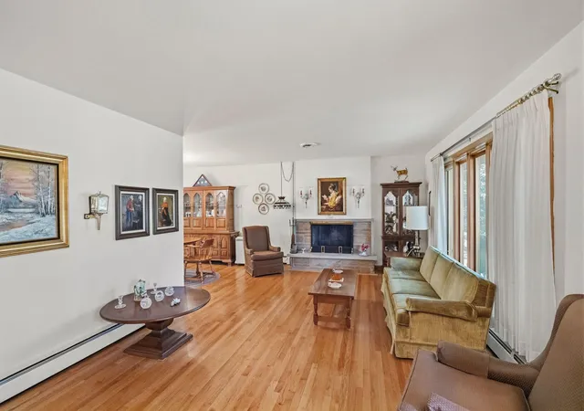 Photo 3 of Single family home for sale at 11632 Woodmar Pl, Cedar Lake, IN 46303 | MLS# 846345 | Listing updated on 2026-10-05
