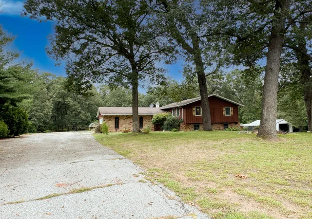 Photo 2 of Single family home for sale at 5174 E 1100 North #7, De Motte, IN 46310 | MLS# 845924 | Listing updated on 2026-10-06