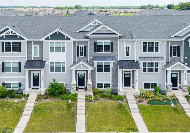 Photo 1 of Townhouse for sale at 10723 Violette Way, Saint John, IN 46373 | MLS# 845943 | Listing updated on 2026-09-26