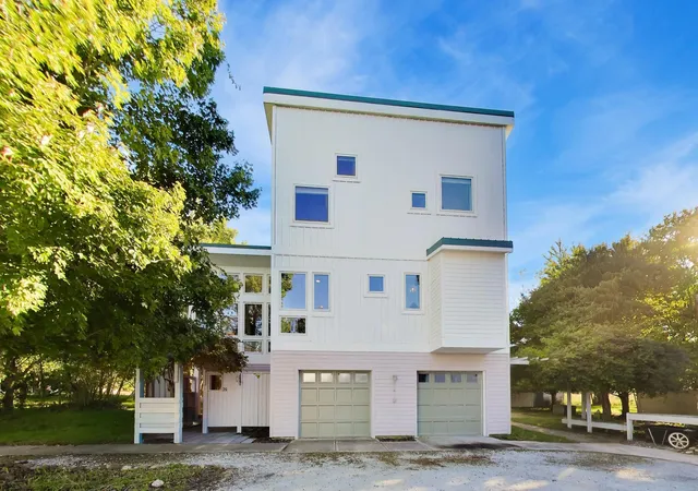 Photo 1 of Single family home for sale at 26 Tryon Farm Ln, Michigan City, IN 46360 | MLS# 845961 | Listing updated on 2026-10-01