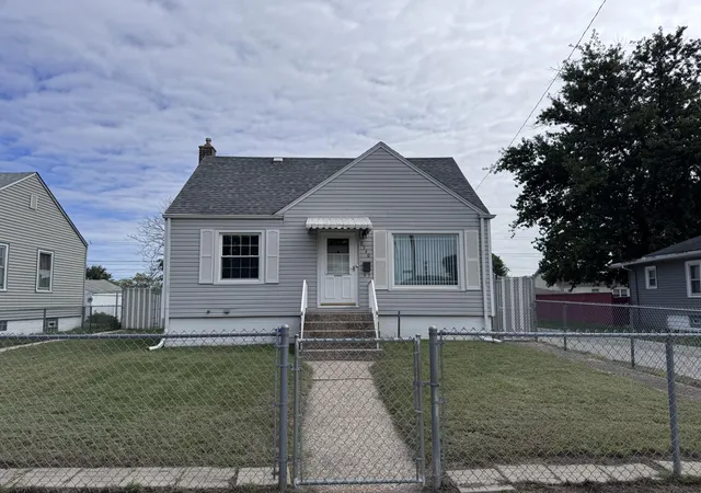 Photo 1 of Sale Pending at 6549 S Mccook Ave, Hammond, IN 46323 | MLS# 845972 | Listing updated on 2026-09-30