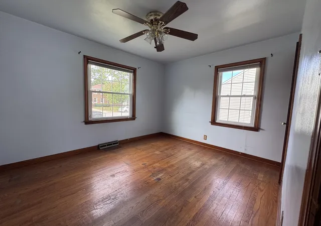 Photo 3 of Sale Pending at 6549 S Mccook Ave, Hammond, IN 46323 | MLS# 845972 | Listing updated on 2026-09-30