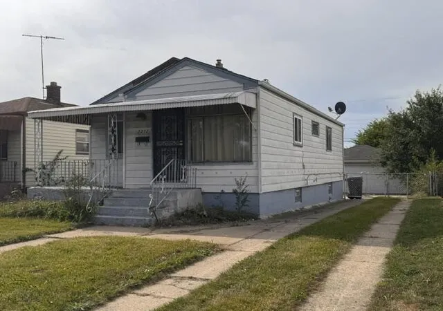 Photo 1 of Single family home for sale at 2272 Pierce St, Gary, IN 46407 | MLS# 846615 | Listing updated on 2026-10-09