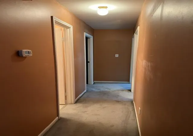 Photo 3 of Single family home for sale at 2001 Shaker Dr, Valparaiso, IN 46383 | MLS# 845995 | Listing updated on 2026-09-28
