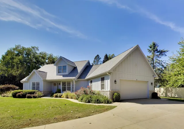Photo 2 of Condo for sale at 3 Muirfield Dr, Michigan City, IN 46360 | MLS# 846143 | Listing updated on 2026-10-02