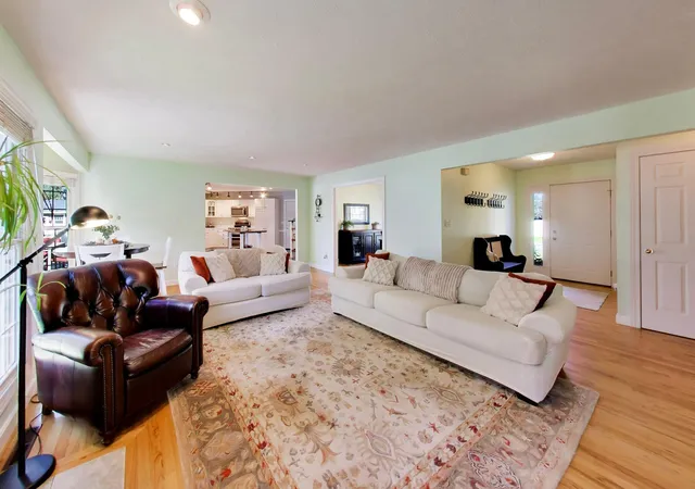 Photo 4 of Condo for sale at 3 Muirfield Dr, Michigan City, IN 46360 | MLS# 846143 | Listing updated on 2026-10-02