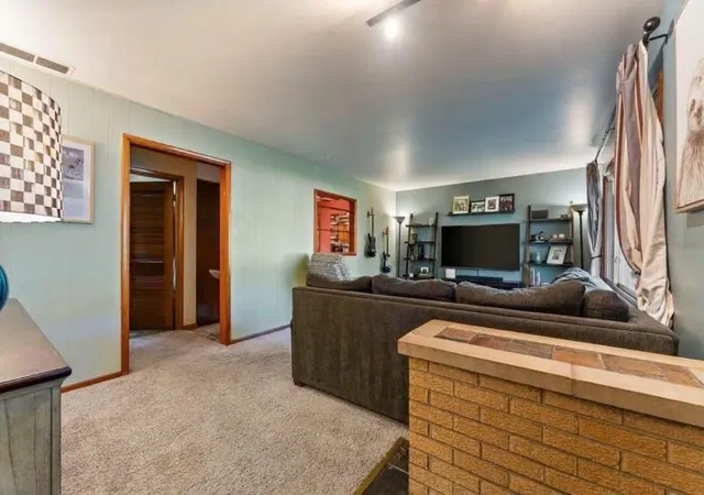 Photo 2 of Single family home for sale at 215 N Linda St, Hobart, IN 46342 | MLS# 846153 | Listing updated on 2026-10-05